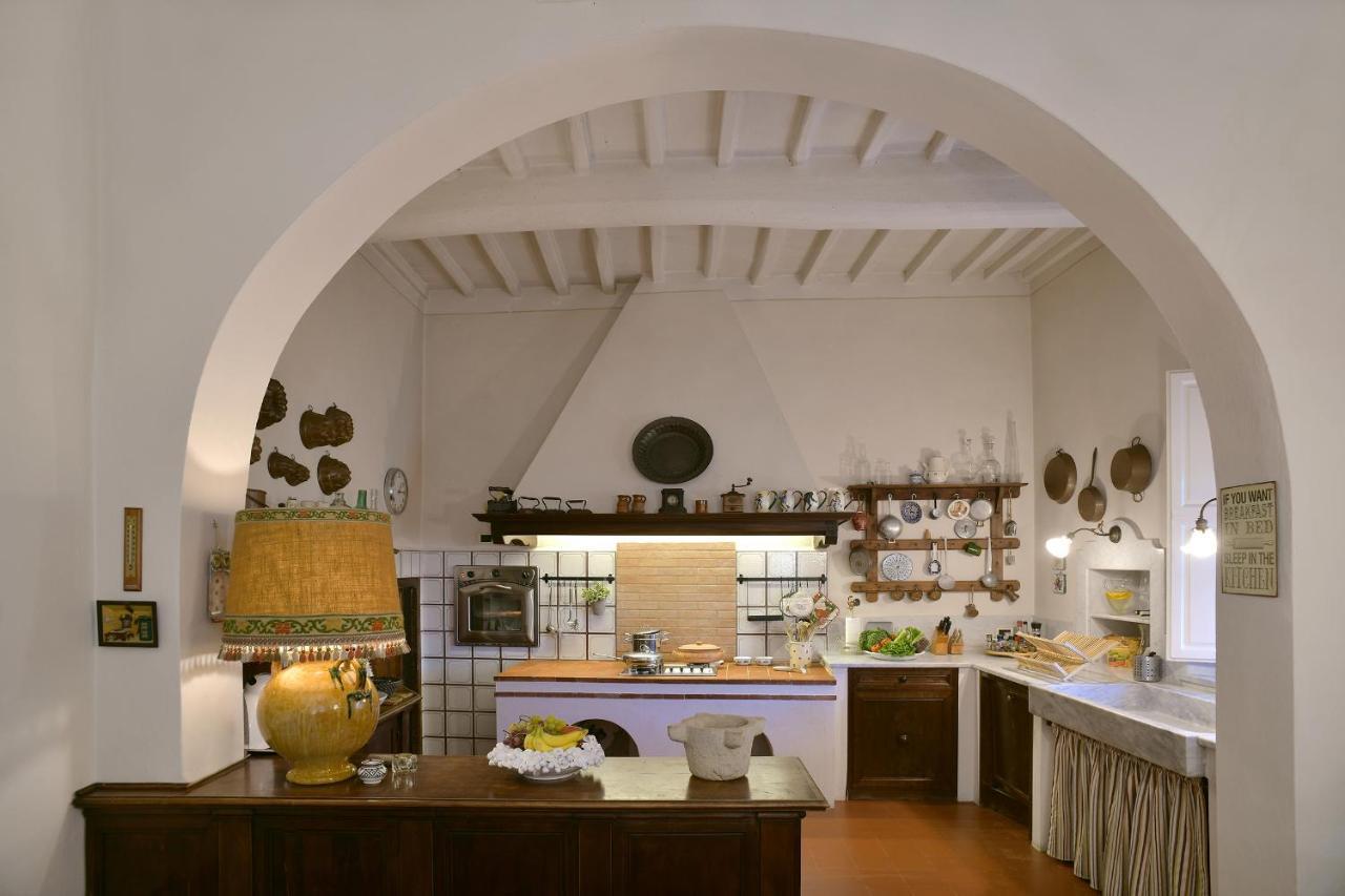 Villa Carlotta Con Piscina Lari المظهر الخارجي الصورة