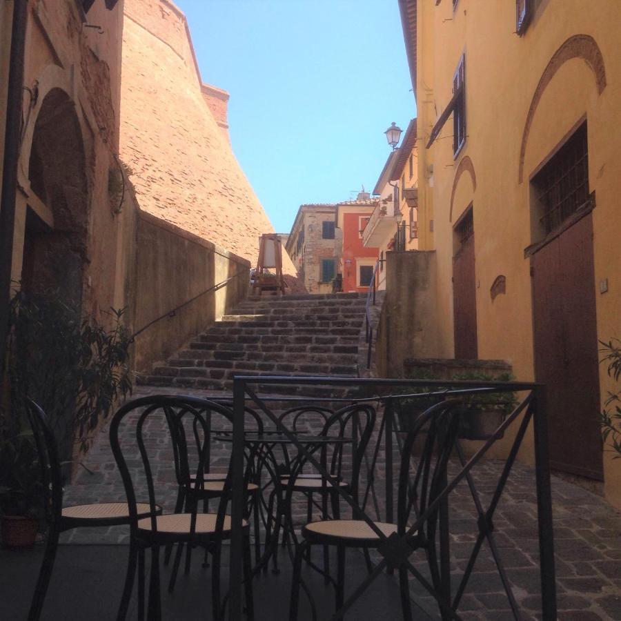Villa Carlotta Con Piscina Lari المظهر الخارجي الصورة